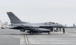 PACAF DEMO TEAM デモチーム　デモ　F-16 三沢基地　横田基地