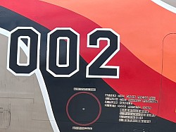 C-1 002 フェニックス