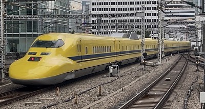 ドクターイエロー　923形　T5編成
