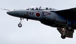 T-4 642