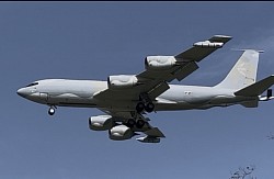 KC-135R Metrea N572MA