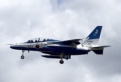ブルーインパルス　663 3番機