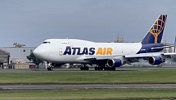 アトラスエアー　B747-400 N473MC