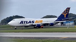 アトラスエアー　B747-400 N473MC