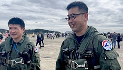T-4 パイロットさん