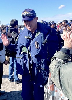 ブルーインパルス