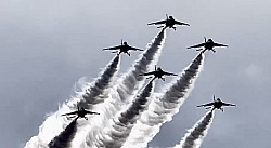 ブルーインパルス