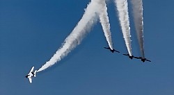 ブルーインパルス