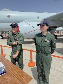 厚木基地　P-1隊員さん