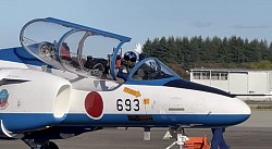 ブルーインパルス